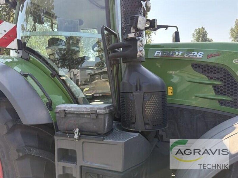 Fendt 828 VARIO S4 Profi Plus