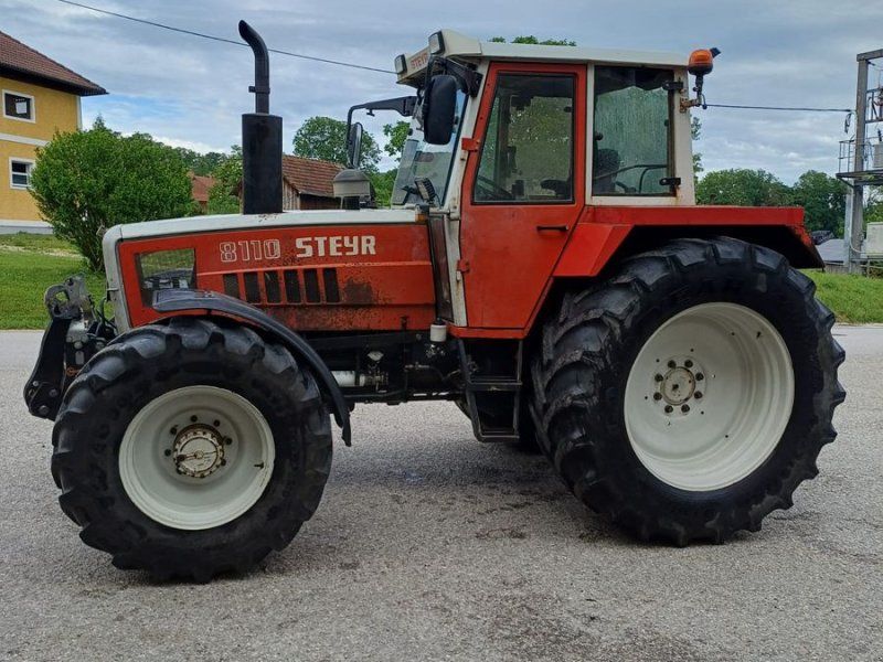 Steyr 8110