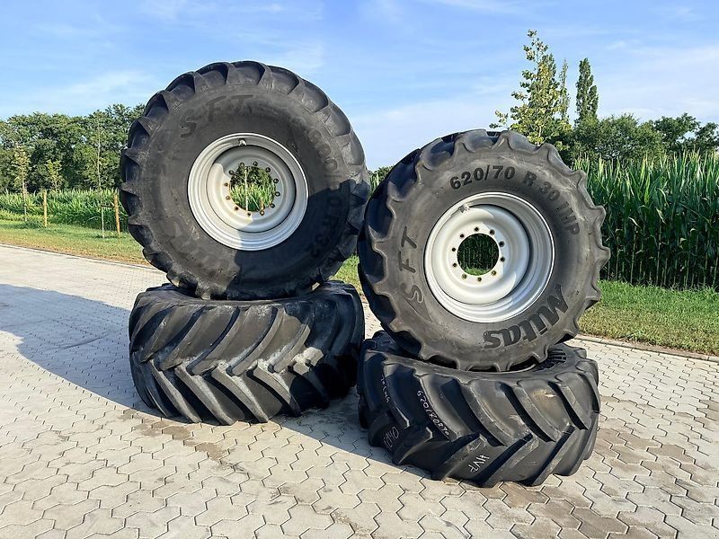 Mitas SFT 900/60 R32 + 620/70 R30 Komplattsatz passend Krone Big X / B