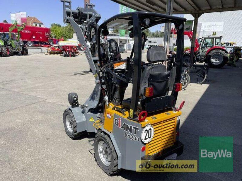 Giant G1200