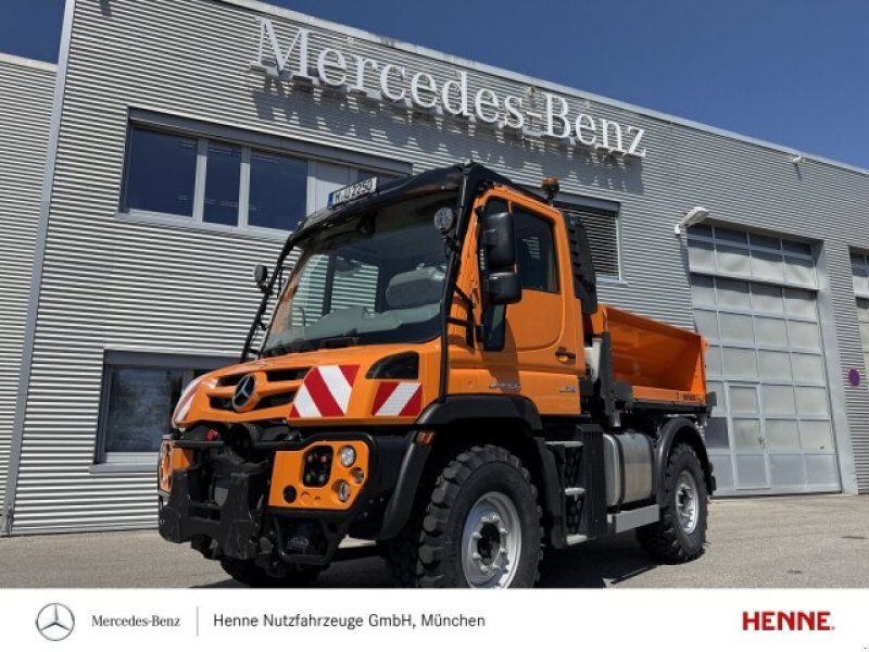 Mercedes-Benz U 319