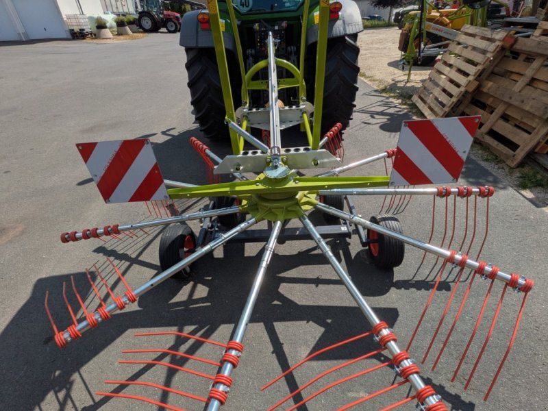 Claas Liner 370