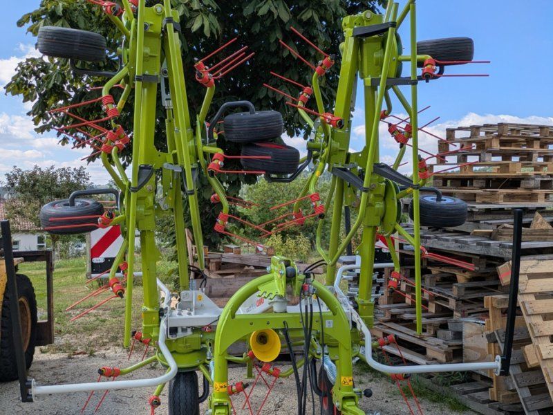 Claas Volto 900
