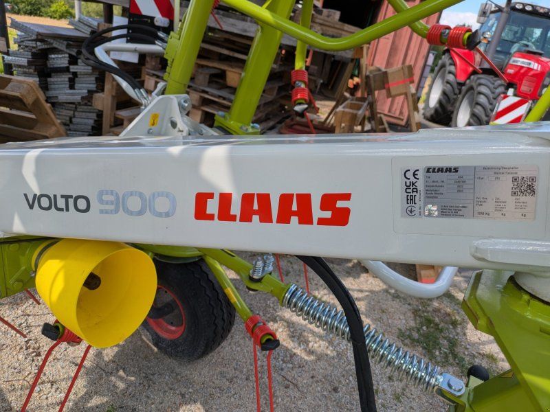 Claas Volto 900