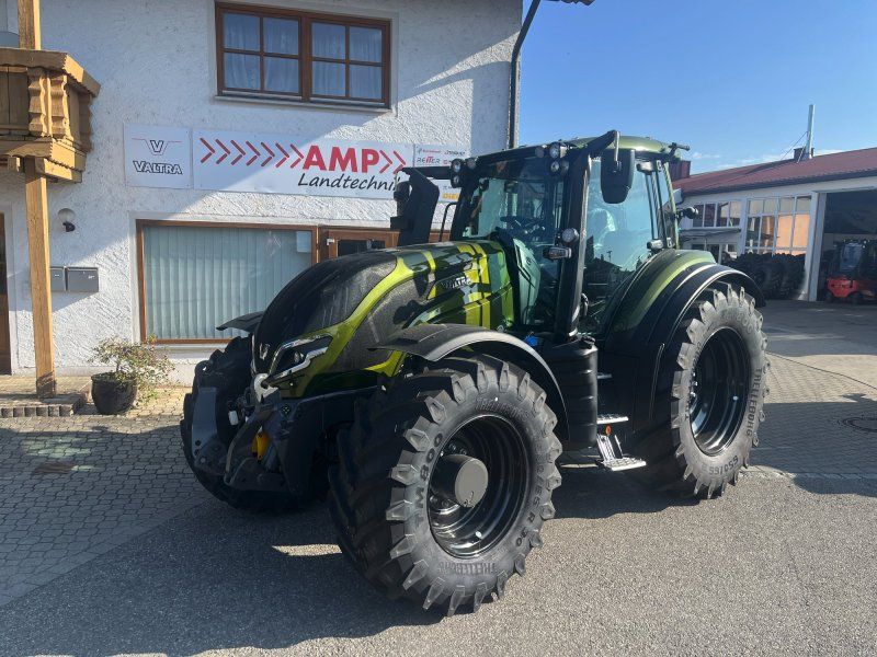 Valtra T175D