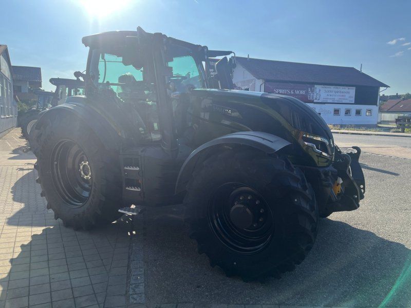 Valtra T175D