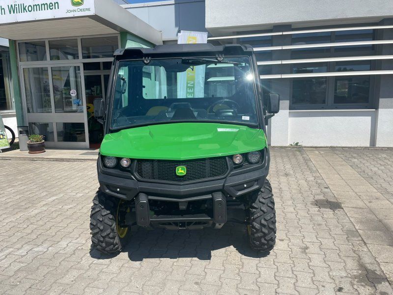 John Deere Gator XUV 865M