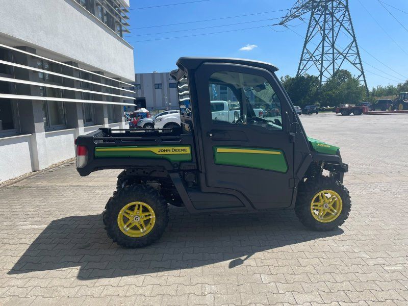 John Deere Gator XUV 865M