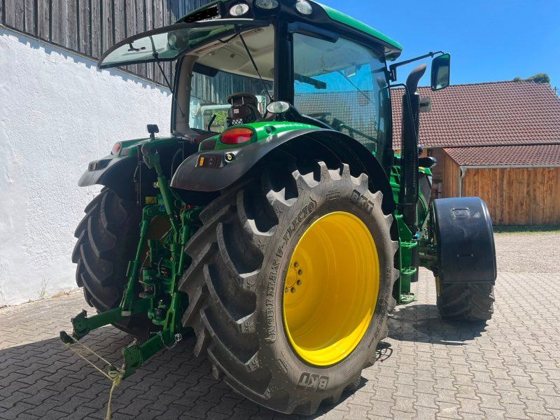 John Deere 6105R