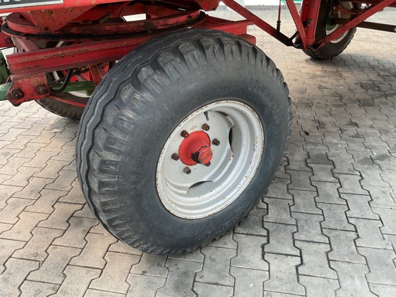 Krone DK 220/8