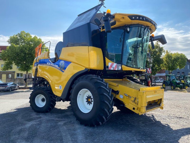 New Holland CX6.80