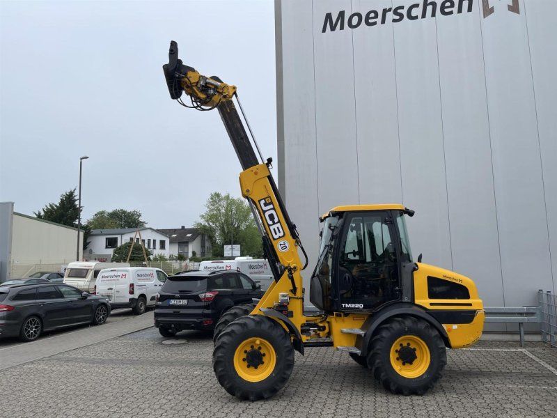 JCB TM 220 AGRI