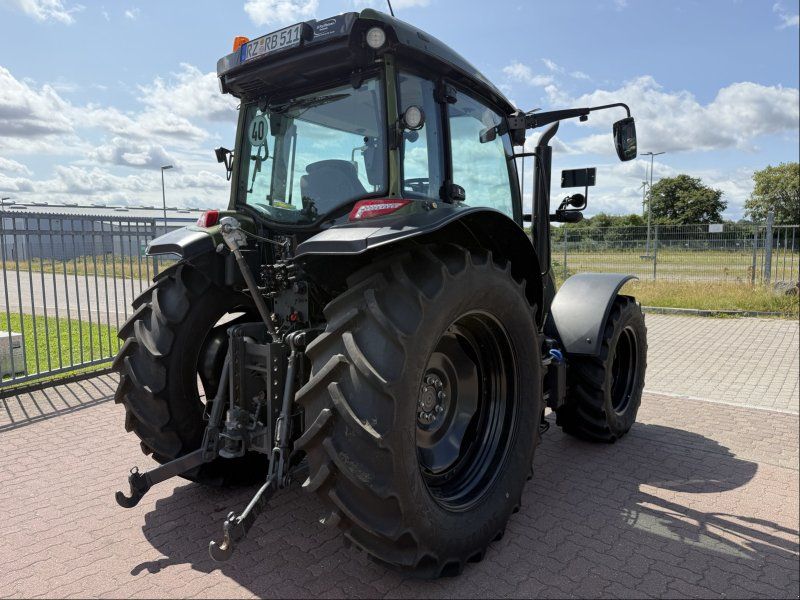 Valtra A 115