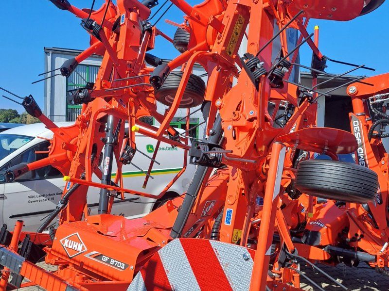 Kuhn GF 8703