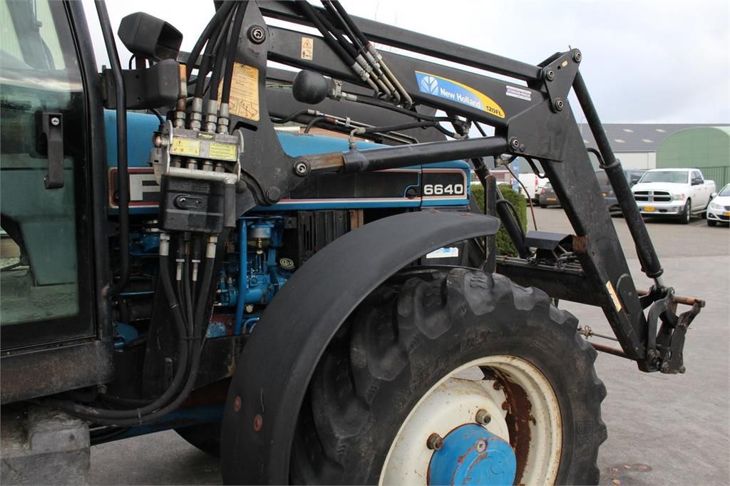 New Holland 40 Series