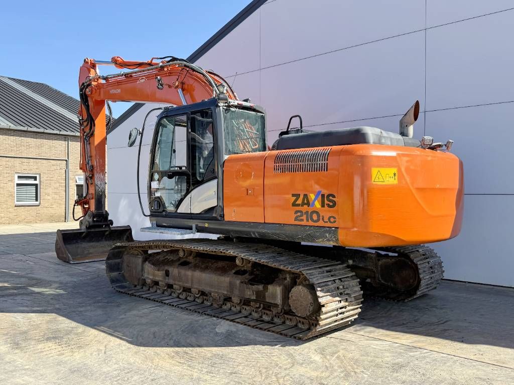 Hitachi ZX210-5B - Hammer Lines / Automatic Greasing