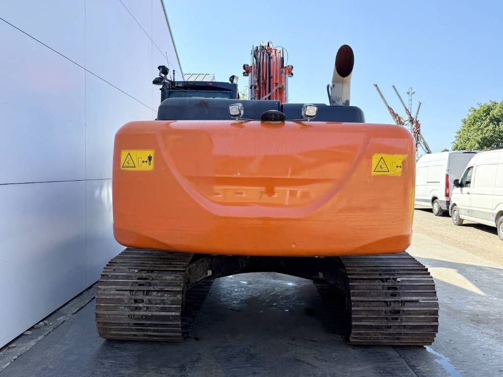 Hitachi ZX210-5B - Hammer Lines / Automatic Greasing