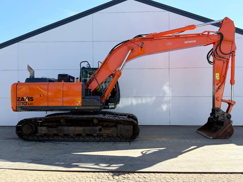 Hitachi ZX210-5B - Hammer Lines / Automatic Greasing