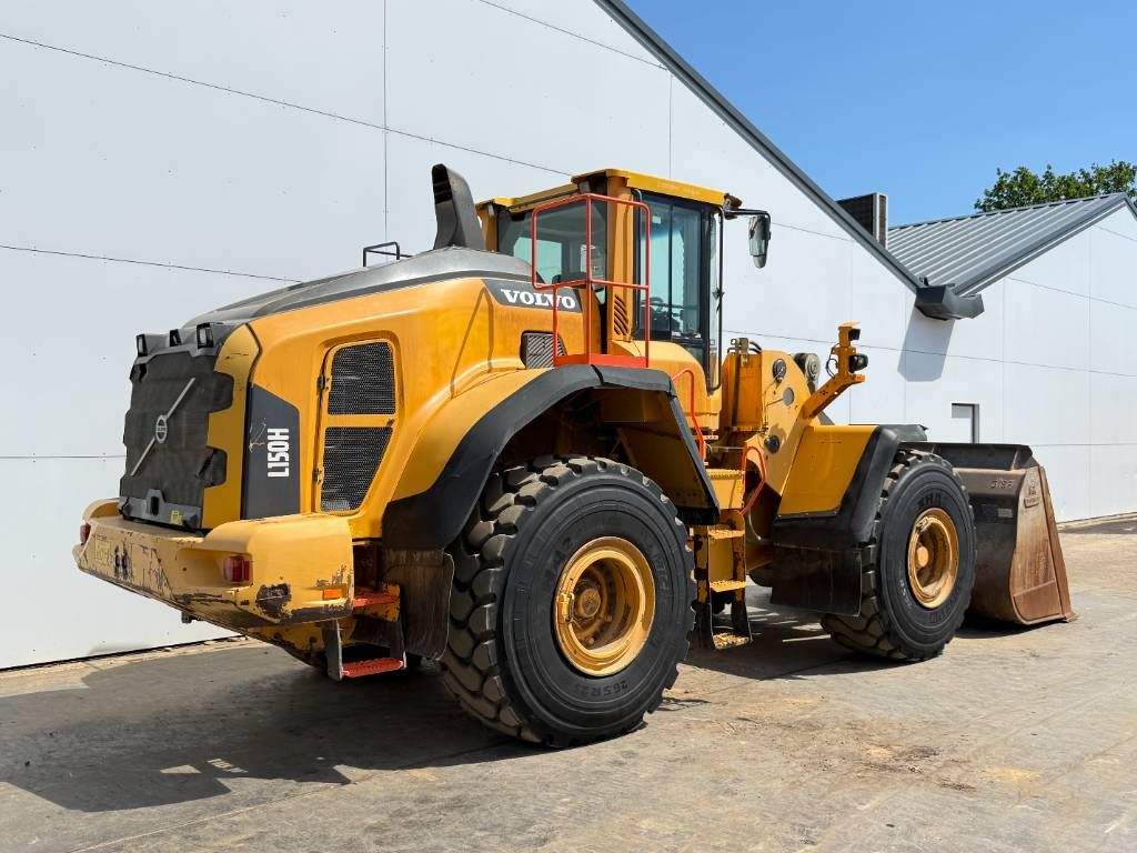Volvo L150H - 3rd Function / Automatic Greasing