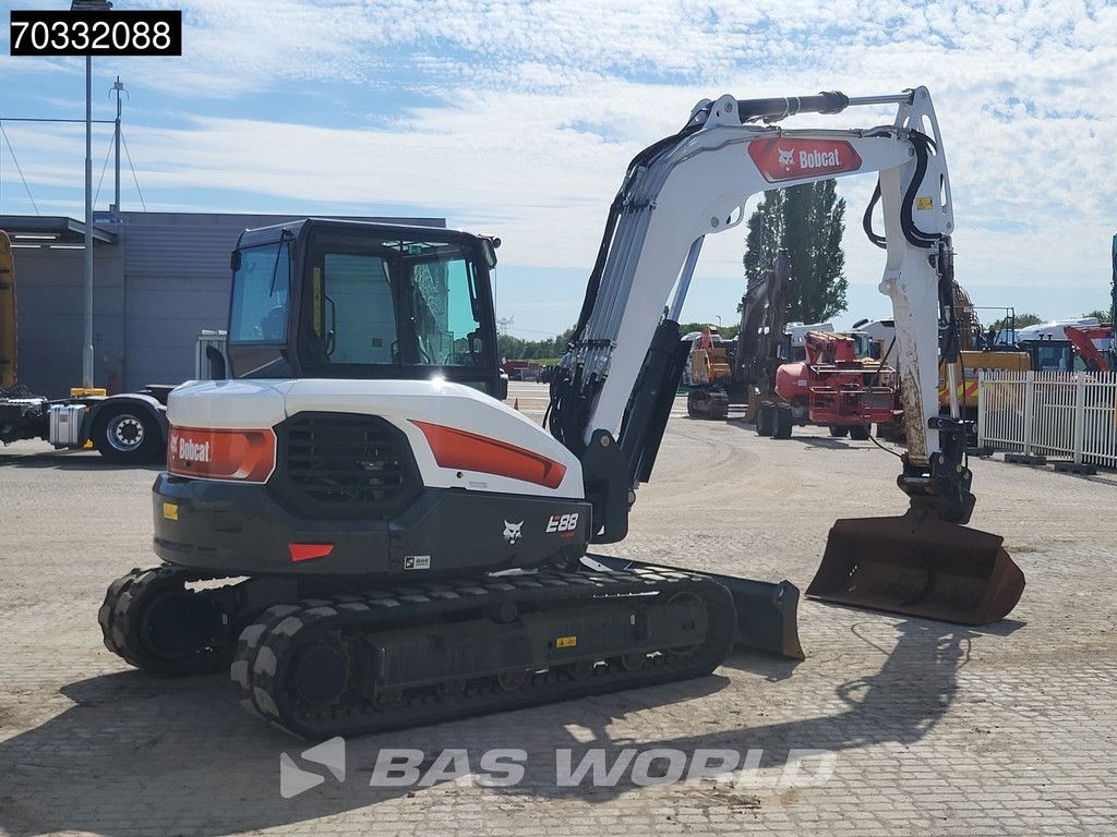 Bobcat E88 A/C - Like New!