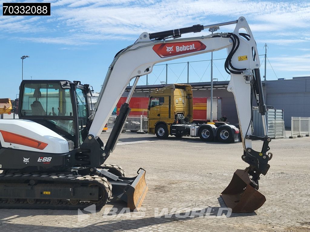 Bobcat E88 A/C - Like New!