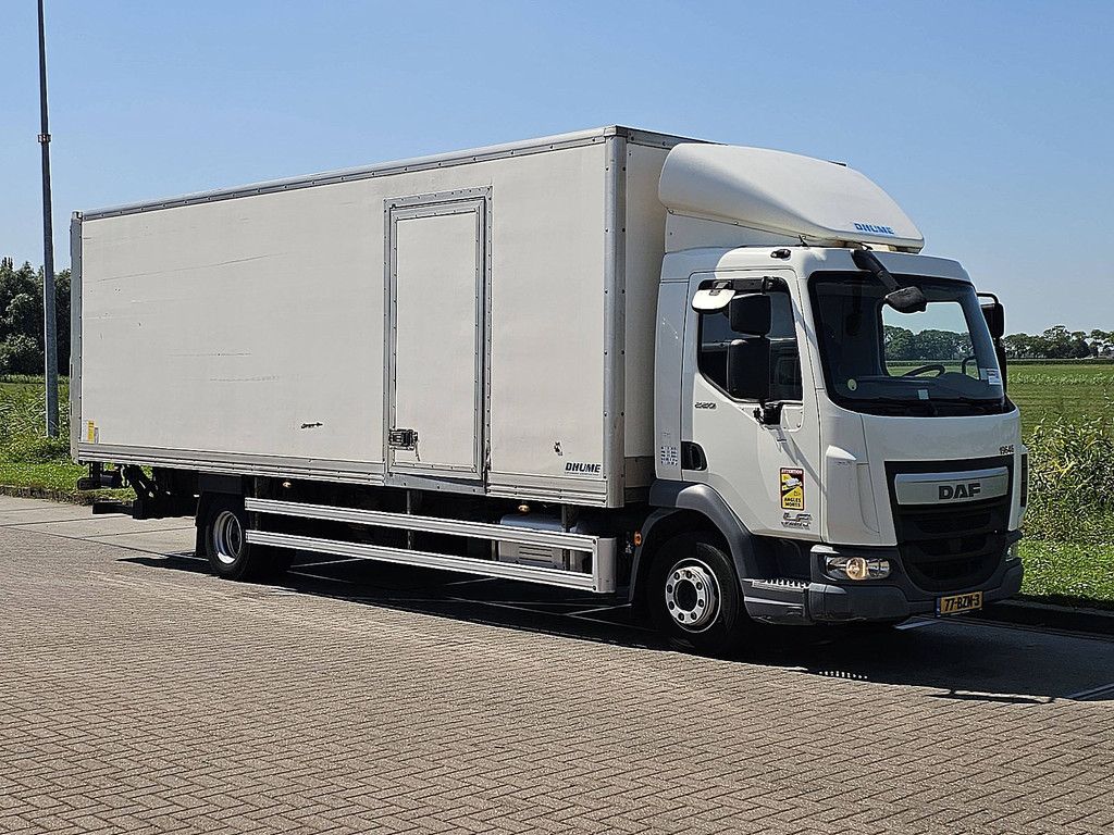 DAF LF 220 11.9t 6 cyl.