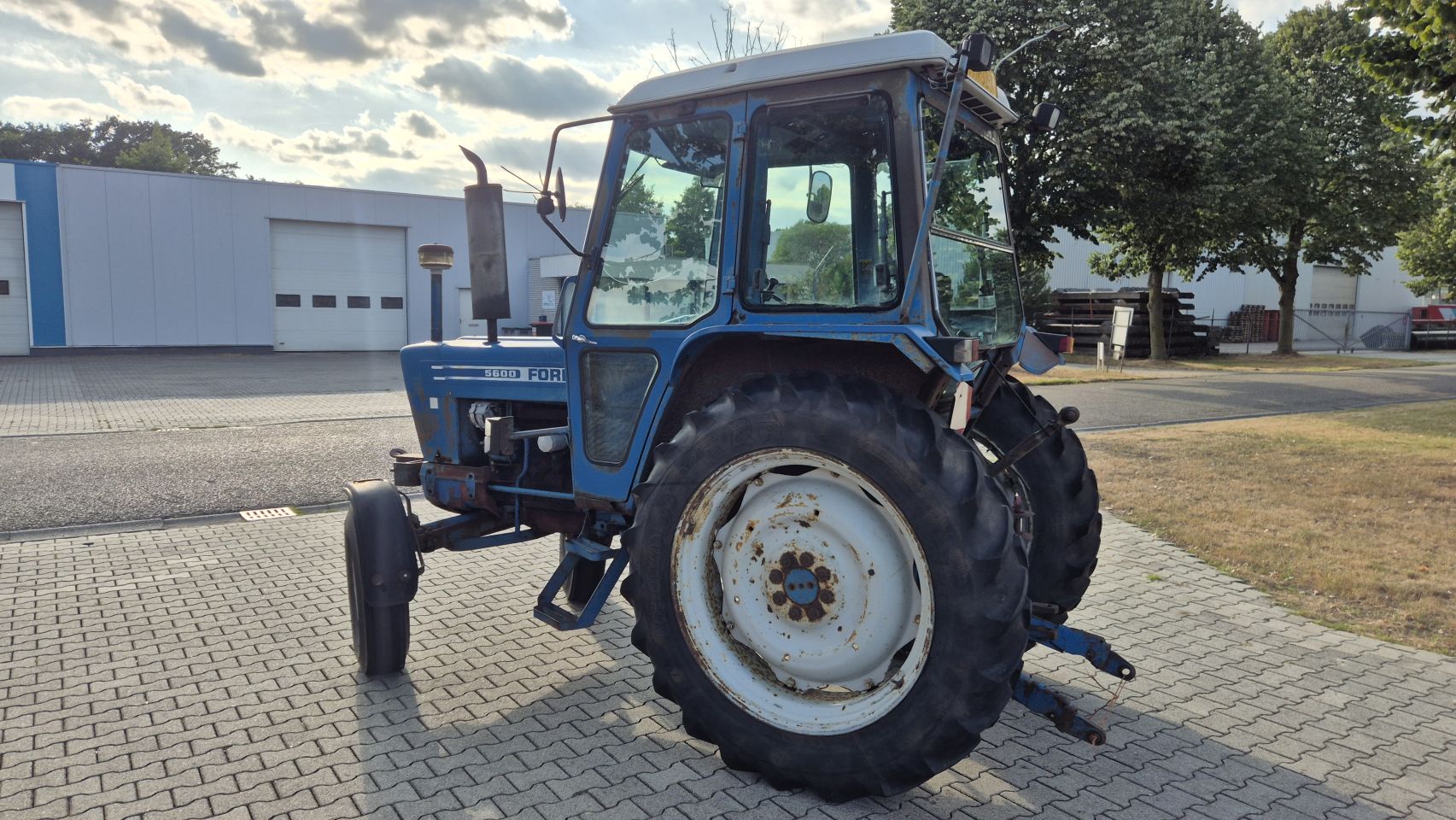FORD 5600 Supercab