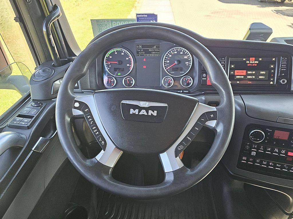 M.A.N. 18.560 TGX hydraulics