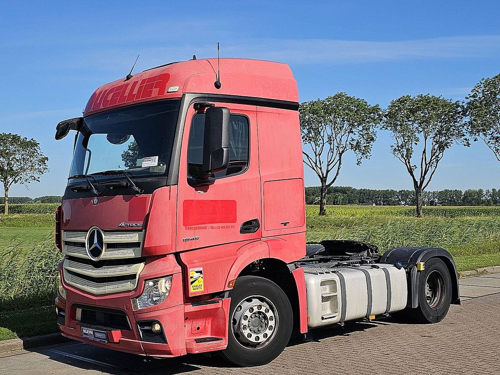 MERCEDES-BENZ ACTROS 1845 LS