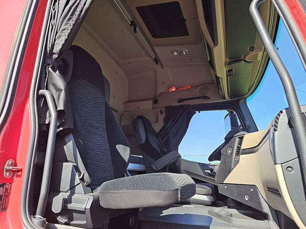 MERCEDES-BENZ ACTROS 1845 LS