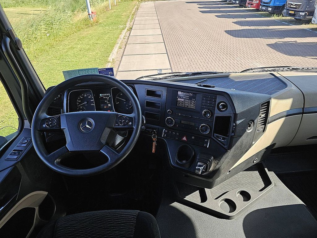 MERCEDES-BENZ ACTROS 1845 LS