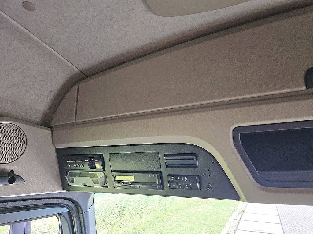 MERCEDES-BENZ ACTROS 1845 LS
