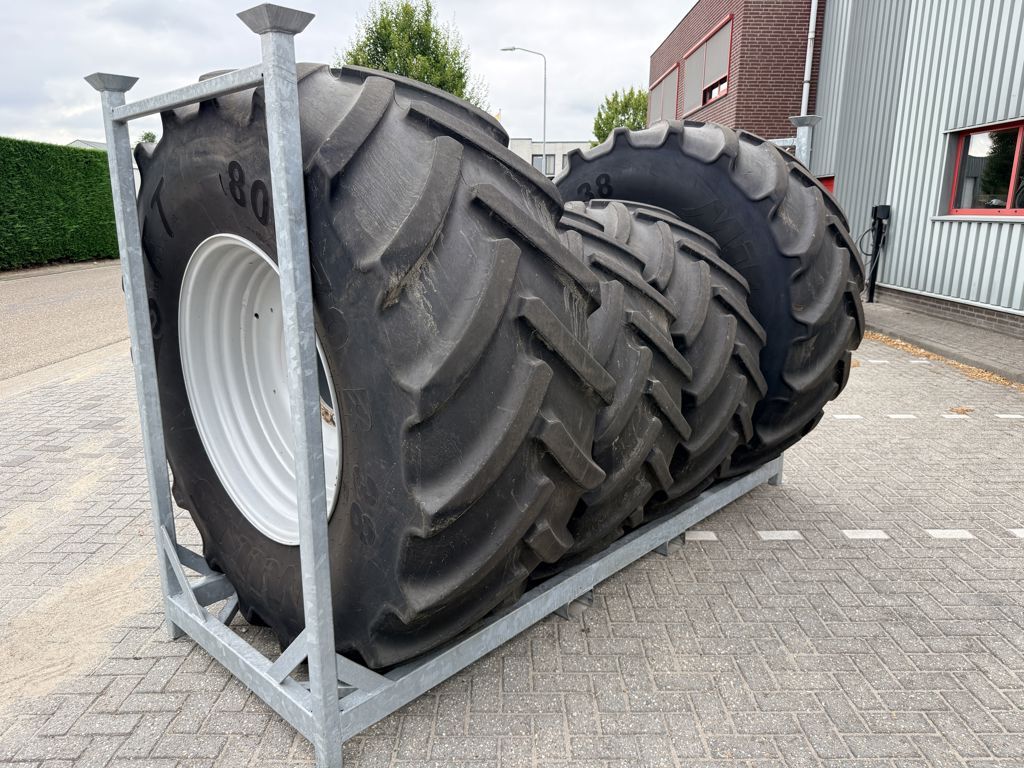 Mitas 800/70R38 & 600/70R30