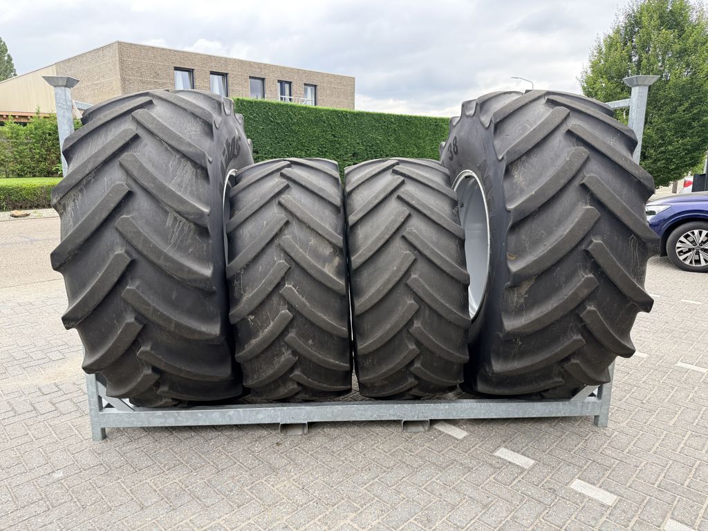 Mitas 800/70R38 & 600/70R30