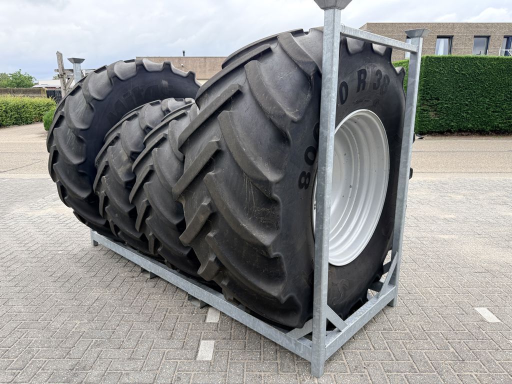 Mitas 800/70R38 & 600/70R30