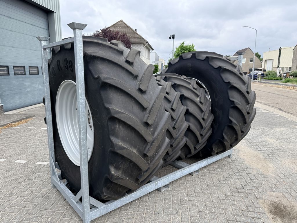 Mitas 800/70R38 & 600/70R30