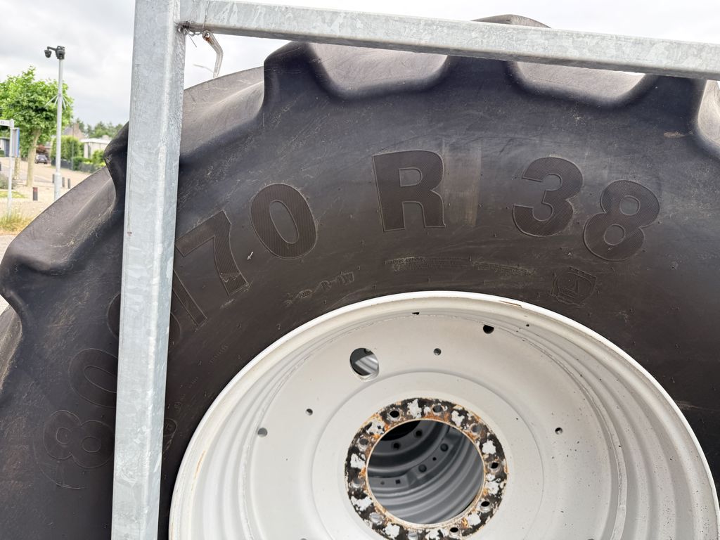 Mitas 800/70R38 & 600/70R30