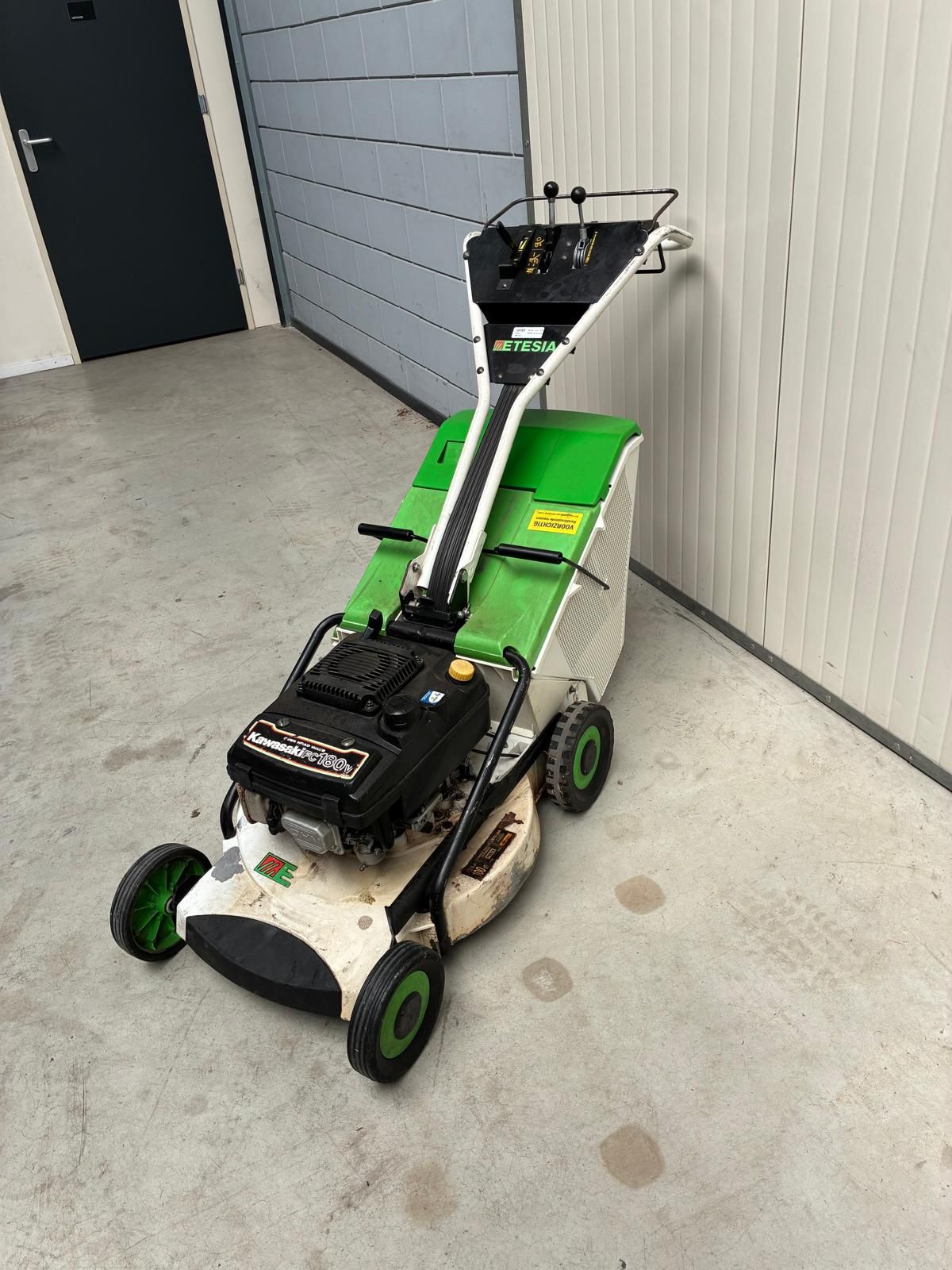 Etesia PRO51K grasmaaier met Kawasaki motor