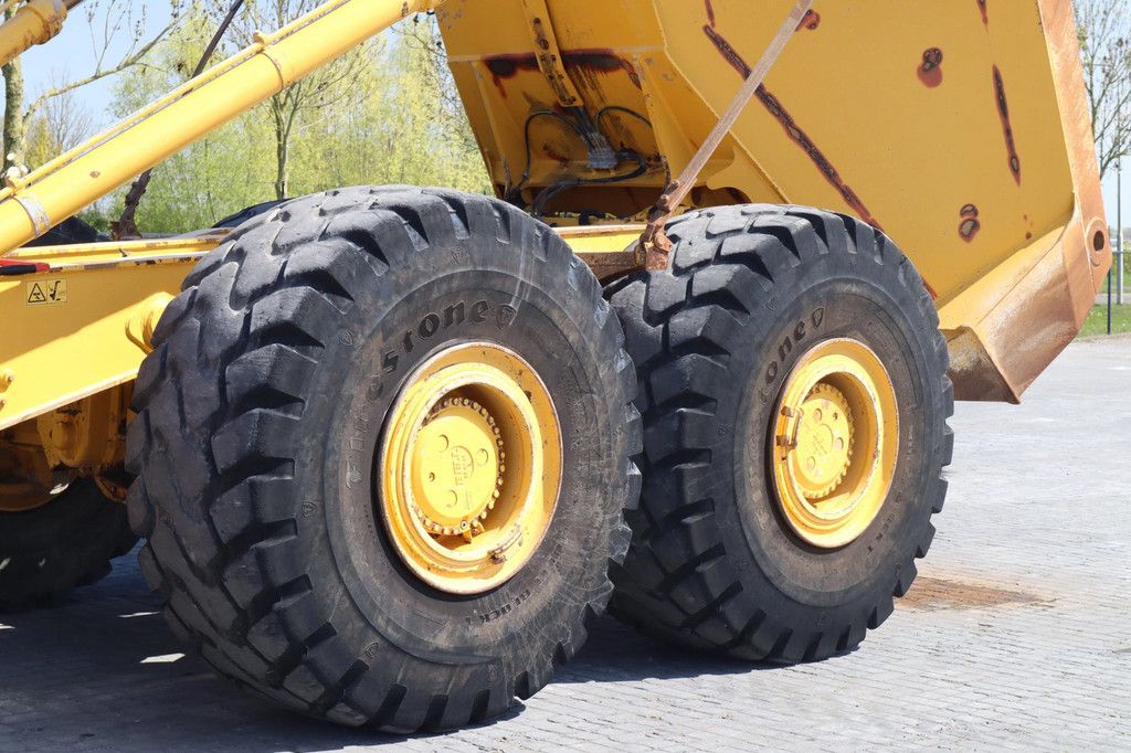 Bell B45E | B 45 E | TAILGATE | GOOD TIRES