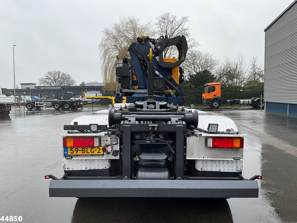 Iveco Trakker AD380T41W 8x6 Euro 6 HMF 19 Tonmeter Z-kraan