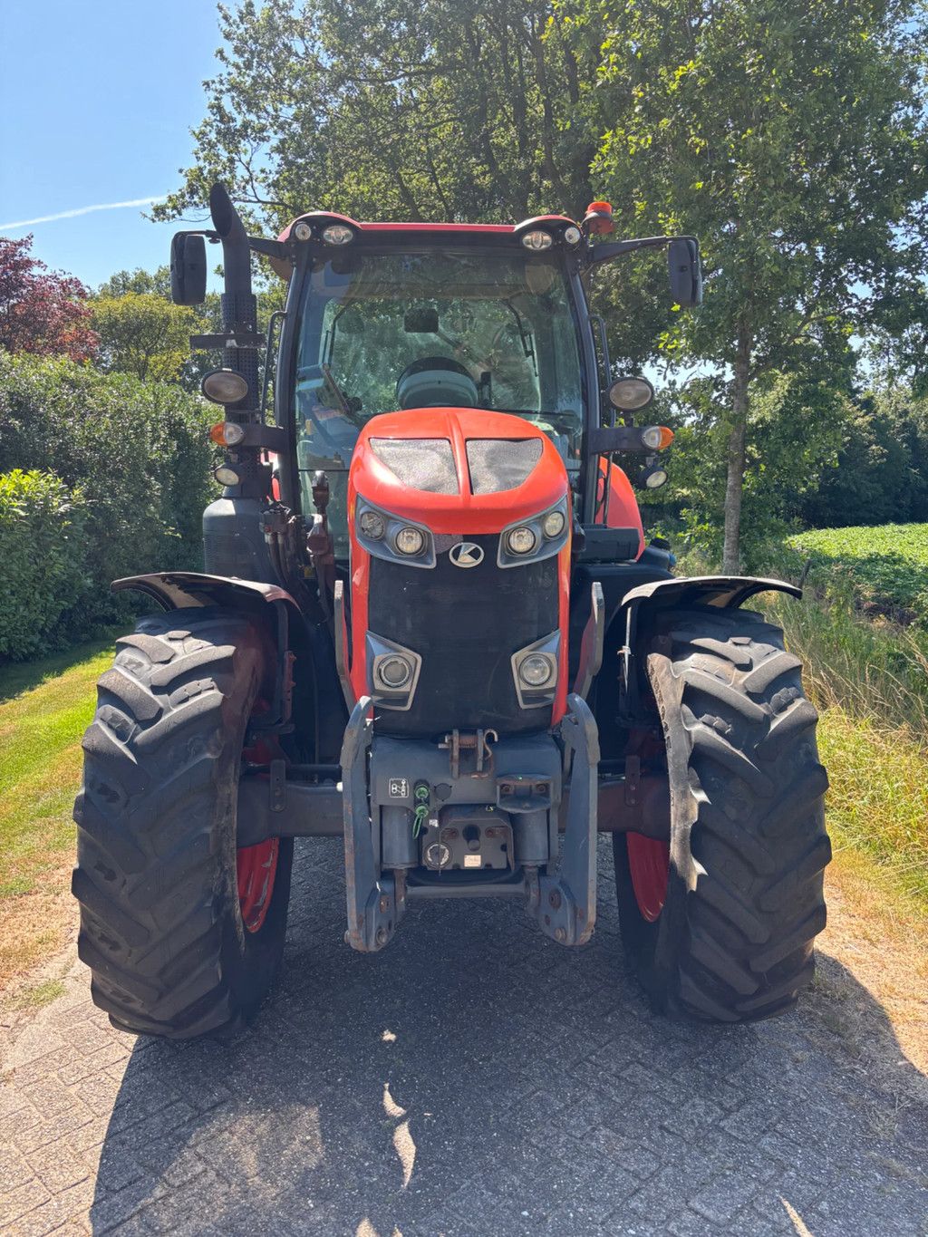 Kubota M7151 M7151