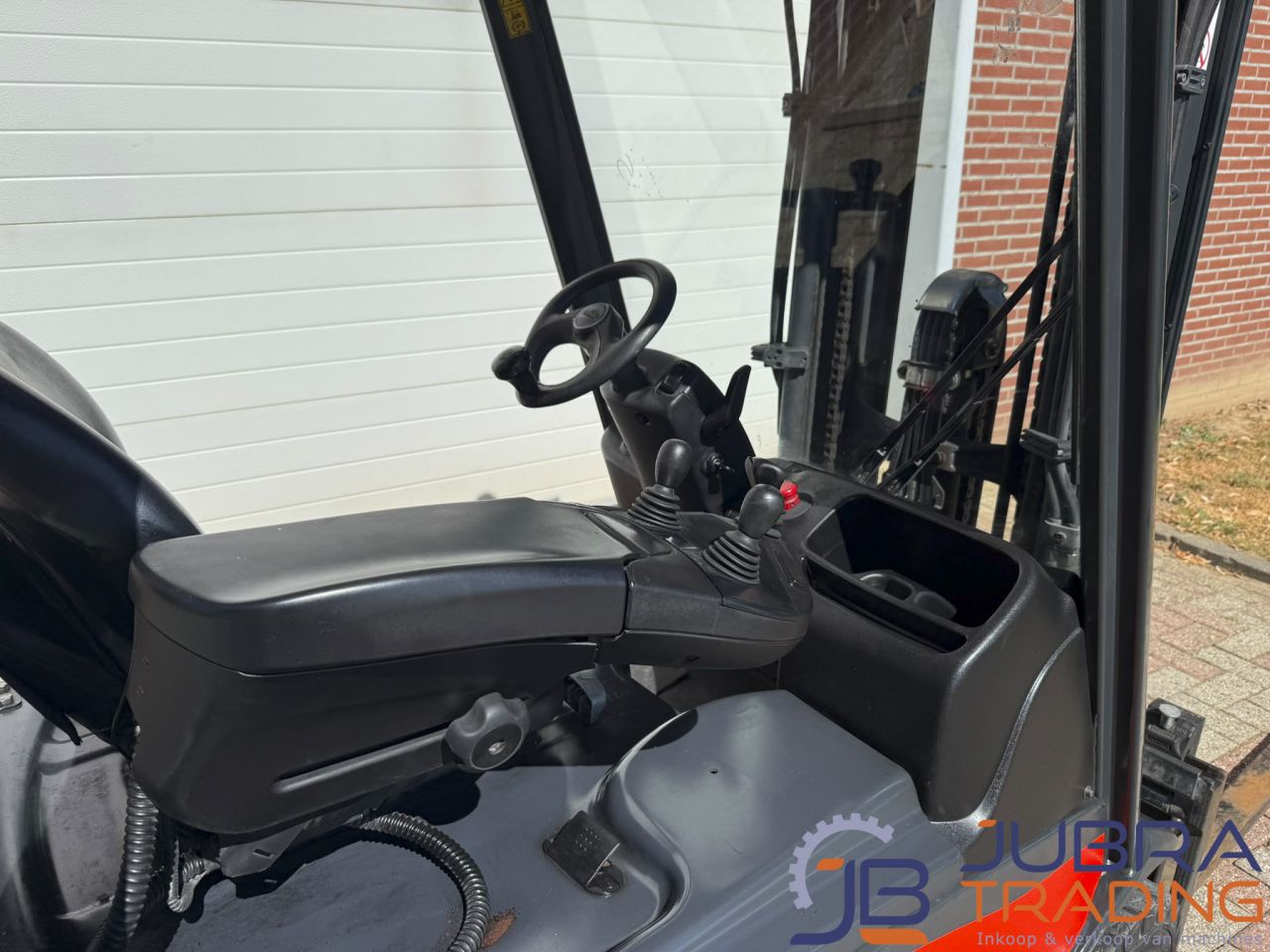 Linde E16C-02 Electric Forklift | 2018 | 9560H | 1.6T | 4.6M