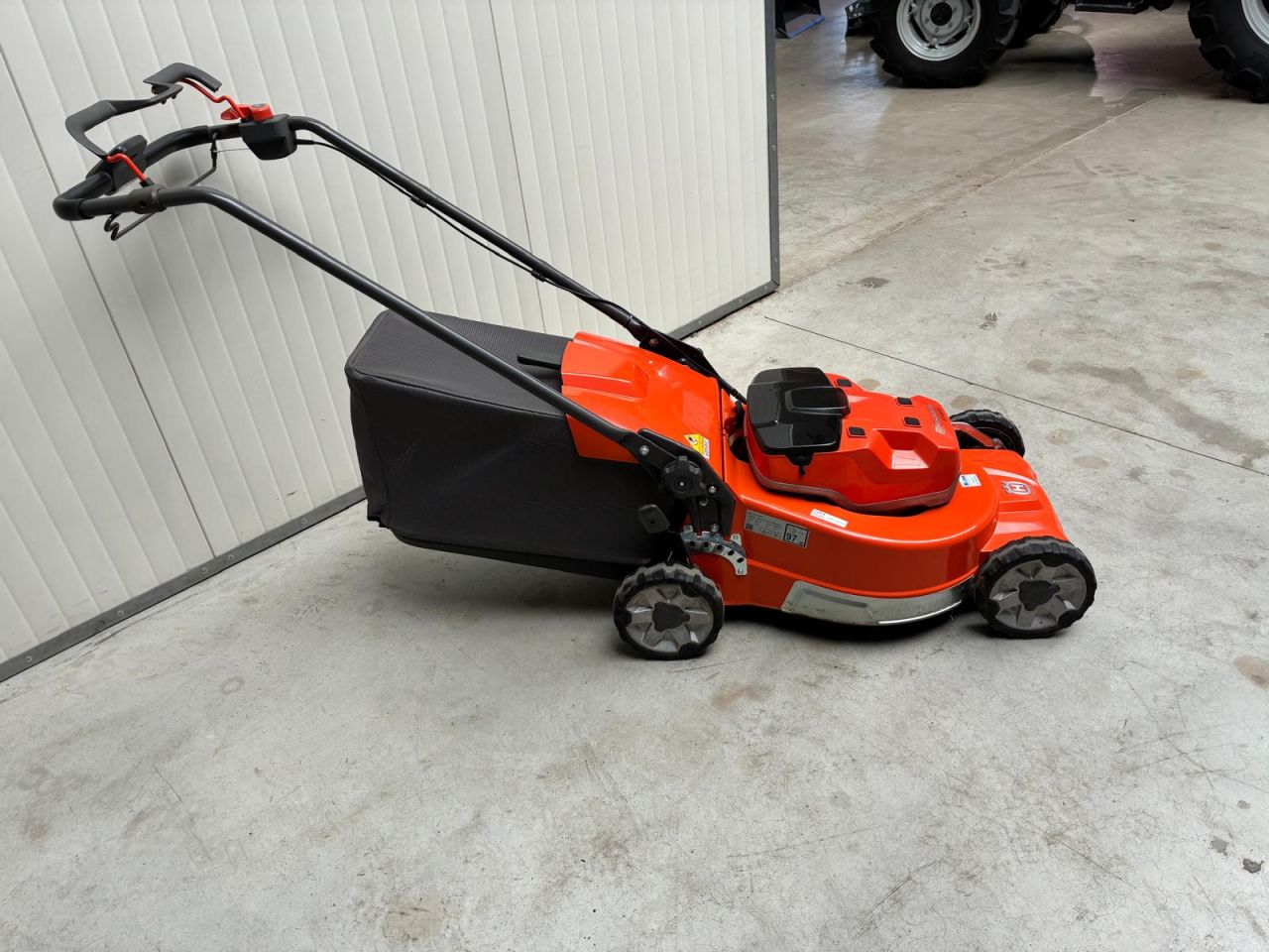 Husqvarna LC551iV professionele accumaaier