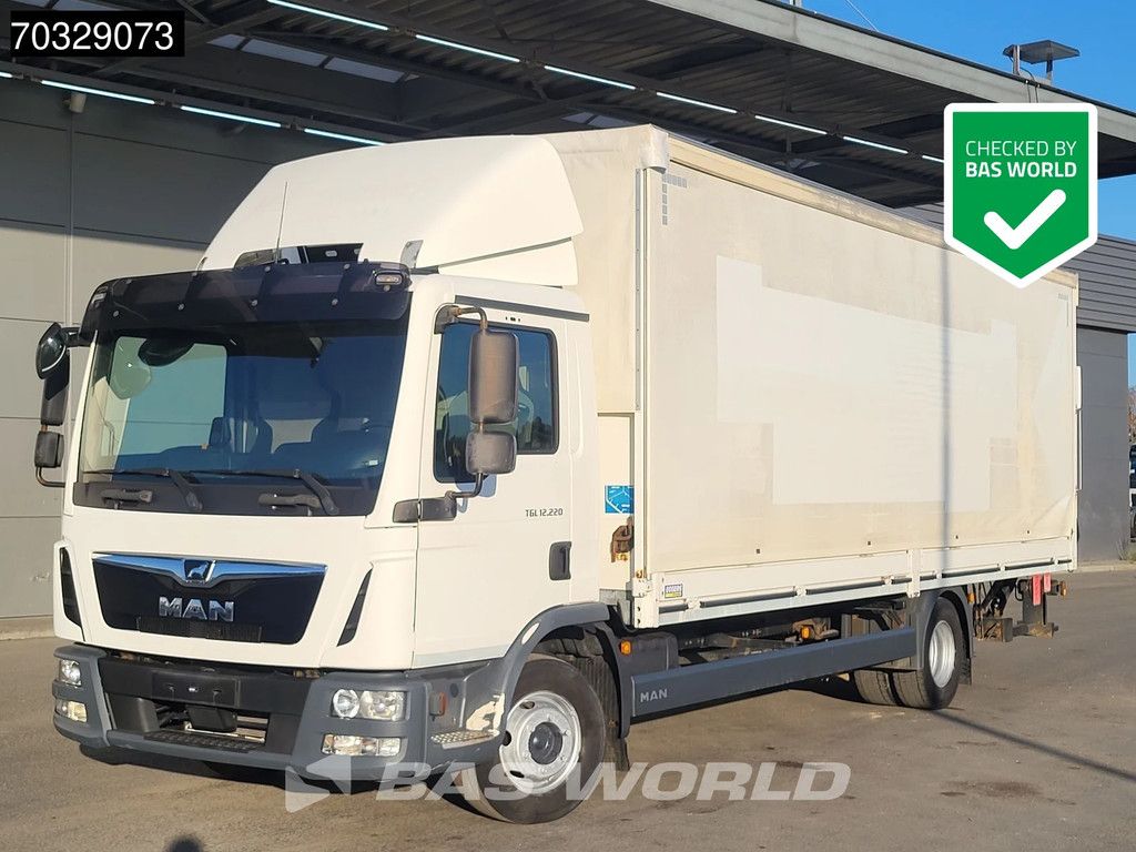 MAN TGL 12.220 4X2 12tons curtainsides 1000kg Ladebordwand Automatic Euro 6