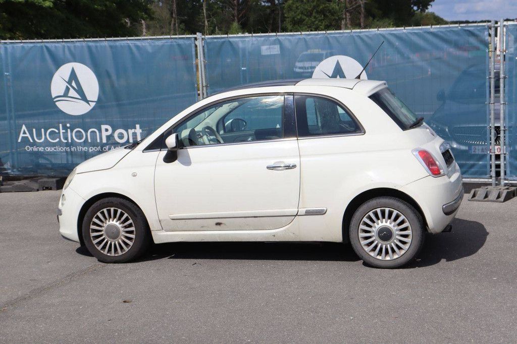 Passenger car Fiat 500 Petrol 85hp 2011 (Margin)