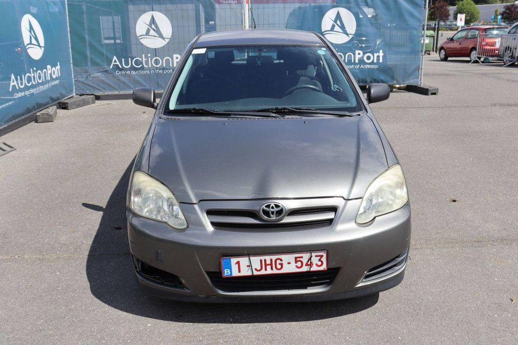 Pkw Toyota Corolla Benzin 97 PS 2005 (Marge)