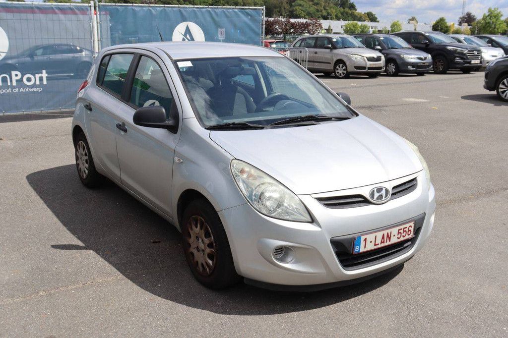 Personenauto Hyundai i20 Benzine 78pk 2010 (Marge)