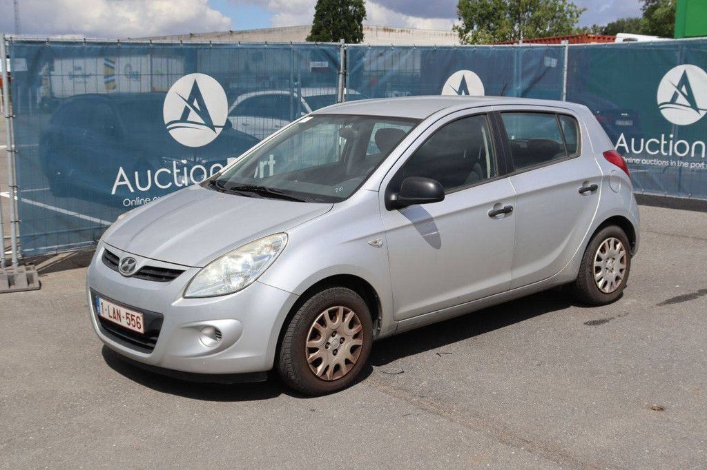 Personenauto Hyundai i20 Benzine 78pk 2010 (Marge)