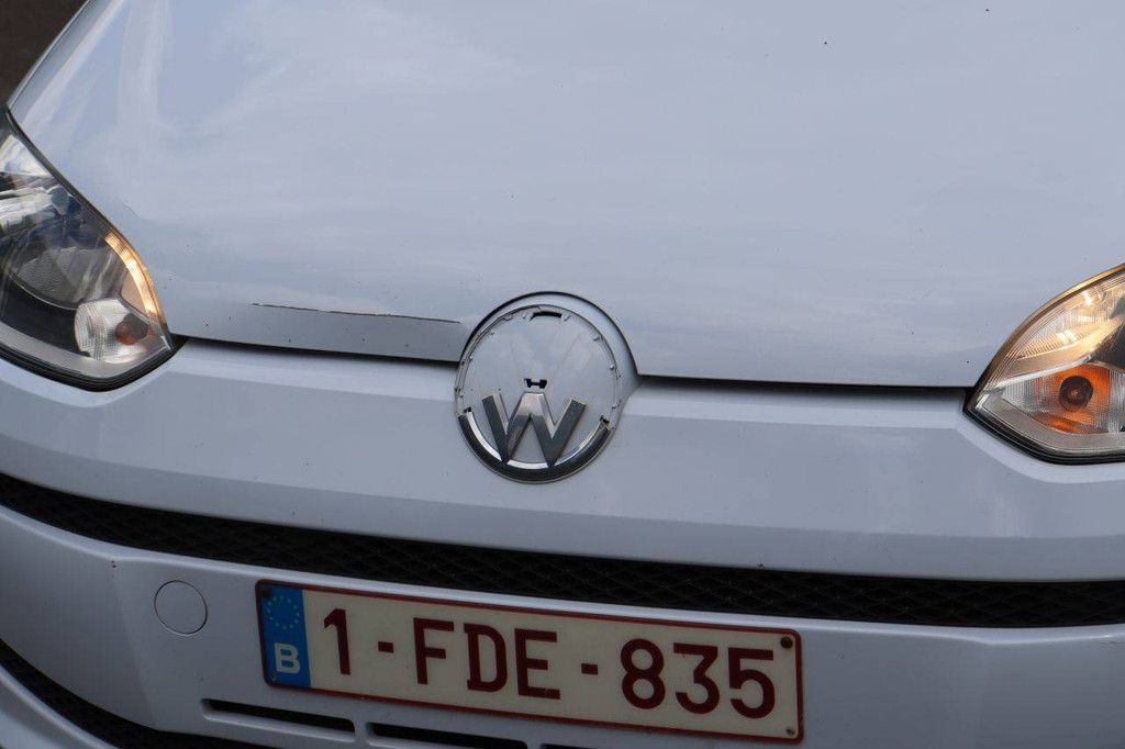 Passenger car Volkswagen Up Petrol 60hp 2013 (Margin)