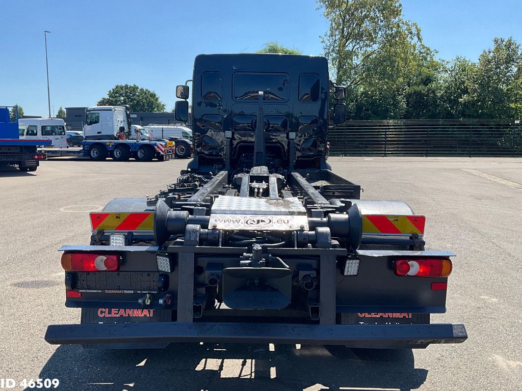 Renault D 240 Euro 6 AJK haakarmsysteem